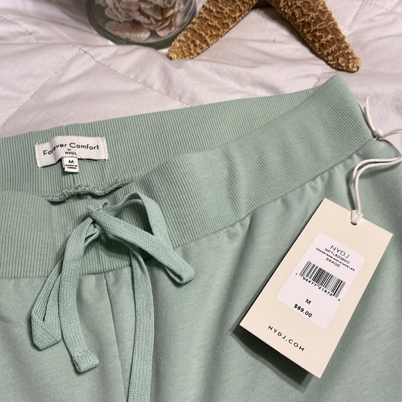 NYDJ Forever Comfort.  Size M.  Soft sage.   64 polyester, 33 cotton, 3 elastine - Picture 2 of 5